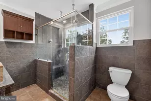 45545 Lakeside Dr, Sterling, VA 20165 - Photo 49