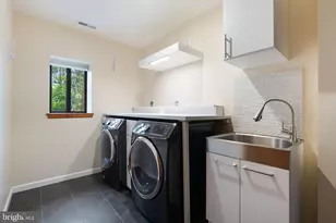 39368 Longhill Ln, Aldie, VA 20105 - Photo 43