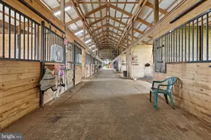 40332 Courtland Farm Ln, Aldie, VA 20105 - Photo 13