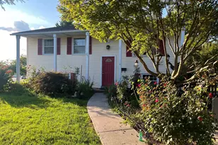 301 N Alder Ave, Sterling, VA 20164 - Photo 1