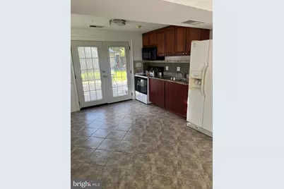 301 N Alder Avenue, Sterling, VA 20164 - Photo 7