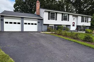 229 Applegate Dr, Sterling, VA 20164 - Photo 1