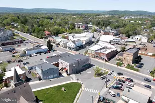 101 & 109 N 21st St, Purcellville, VA 20132 - Photo 11