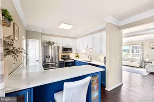 25427 Elm Terrace, Aldie, VA 20105 - Photo 11