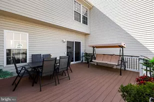 25427 Elm Terrace, Aldie, VA 20105 - Photo 19
