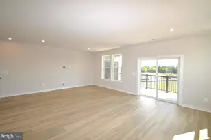 43795 Middleway Ter, Ashburn, VA 20147 - Photo 15