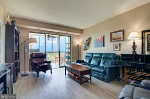 19365 Cypress Ridge Terrace, Leesburg, VA 20176 - Photo 19