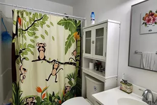 1034 Salisbury Ct, Sterling, VA 20164 - Photo 11