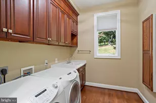 40321 Beacon Hill Dr, Leesburg, VA 20176 - Photo 45