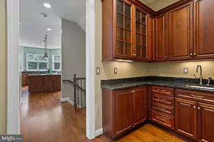 40321 Beacon Hill Dr, Leesburg, VA 20176 - Photo 29