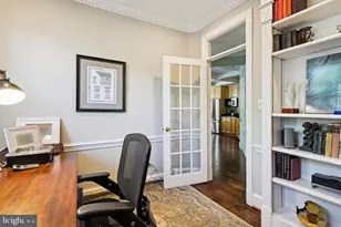 20366 Fallsway Terrace, Sterling, VA 20165 - Photo 19