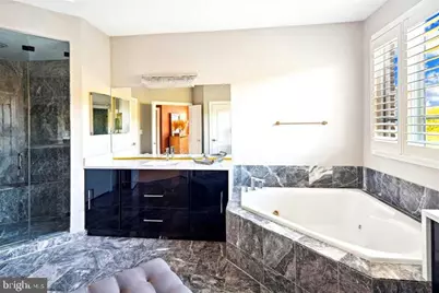 20366 Fallsway Ter, Sterling, VA 20165 - Photo 25