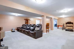 25184 Crested Wheat Dr, Aldie, VA 20105 - Photo 7