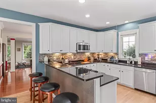 23251 Christopher Thomas Ln, Brambleton, VA 20148 - Photo 13