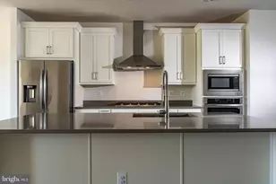 42972 Truman Ter, Ashburn, VA 20148 - Photo 5