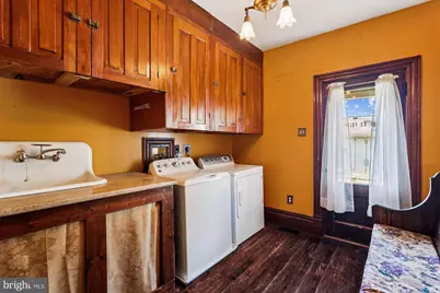 45 E Broad Way E, Lovettsville, VA 20180 - Photo 23