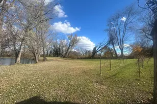 45 E Broad Way E, Lovettsville, VA 20180 - Photo 7