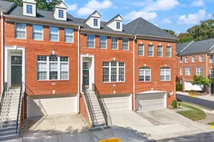 47825 Scotsborough Square, Sterling, VA 20165 - Photo 3