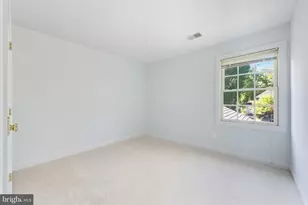 20765 Bank Way, Sterling, VA 20165 - Photo 35