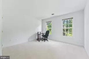 20765 Bank Way, Sterling, VA 20165 - Photo 39