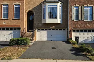 25860 Commons Square, Chantilly, VA 20152 - Photo 31