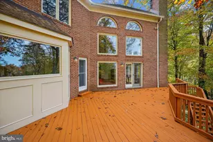 308 Sinegar Pl, Potomac Falls, VA 20165 - Photo 51