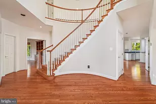 308 Sinegar Pl, Potomac Falls, VA 20165 - Photo 23