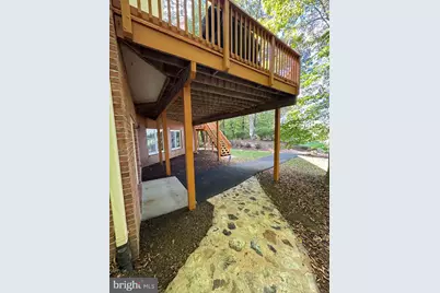 308 Sinegar Place, Potomac Falls, VA 20165 - Photo 9