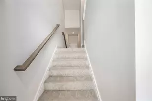 20183 Northpark Dr, Ashburn, VA 20147 - Photo 3