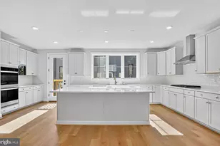 42135 Gilded Stone Ter, Brambleton, VA 20148 - Photo 1