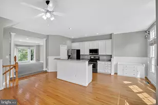 25402 Herring Creek Dr, Chantilly, VA 20152 - Photo 17