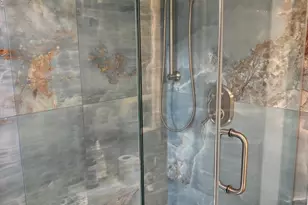 20150 Dairy Ln, Sterling, VA 20165 - Photo 13