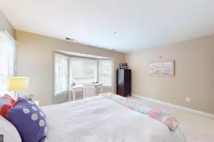 126 Lake Dr, Sterling, VA 20164 - Photo 57