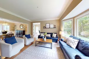 126 Lake Dr, Sterling, VA 20164 - Photo 5