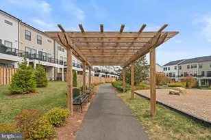 43382 Farringdon Sq, Broadlands, VA 20148 - Photo 33