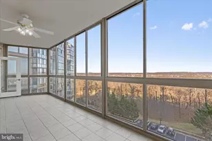 19355 Cypress Ridge Terrace, Leesburg, VA 20176 - Photo 23