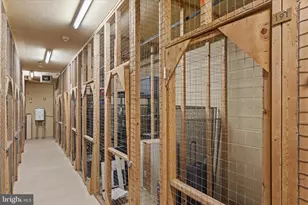 19355 Cypress Ridge Terrace, Leesburg, VA 20176 - Photo 41