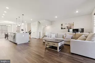 1636 Field Sparrow Ter NE, Leesburg, VA 20176 - Photo 3