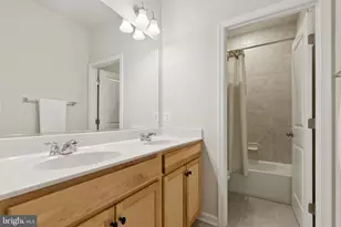 1636 Field Sparrow Ter NE, Leesburg, VA 20176 - Photo 17