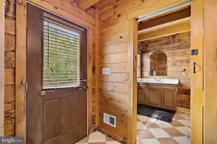 18837 Trinity Church Rd, Purcellville, VA 20132 - Photo 31