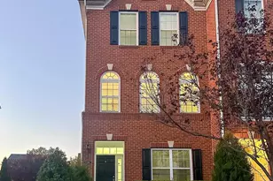 23069 Weybridge Square, Broadlands, VA 20148 - Photo 1