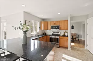 35855 Bentridge Ct, Round Hill, VA 20141 - Photo 15