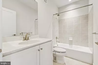 43186 Mongold Square, Ashburn, VA 20148 - Photo 25