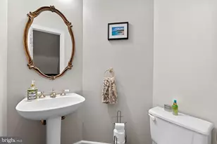 20510 Willoughby Square, Sterling, VA 20165 - Photo 13