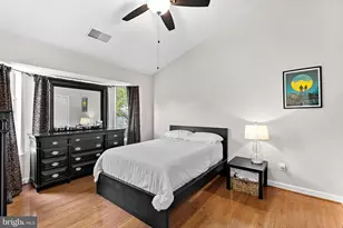 20510 Willoughby Square, Sterling, VA 20165 - Photo 15