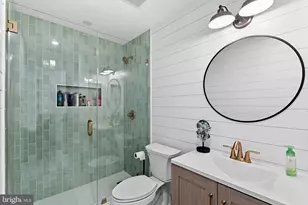 20510 Willoughby Square, Sterling, VA 20165 - Photo 29