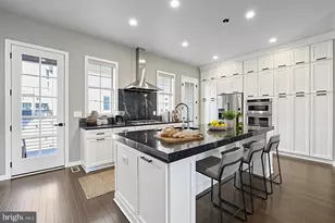 22170 Penelope Heights Terrace, Ashburn, VA 20148 - Photo 9