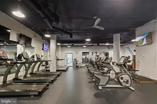 19385 Cypress Ridge Terrace, Leesburg, VA 20176 - Photo 35