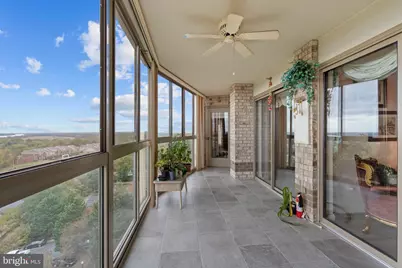 19385 Cypress Ridge Terrace #914, Leesburg, VA 20176 - Photo 9