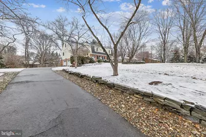 531 S Nursery Avenue, Purcellville, VA 20132 - Photo 3